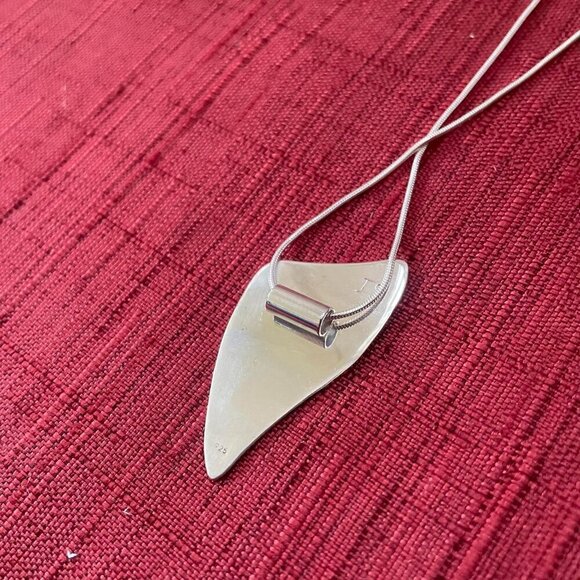 Jessie Senecal Handmade Sterling Silver "Daisy" Necklace - Picture 4 of 5